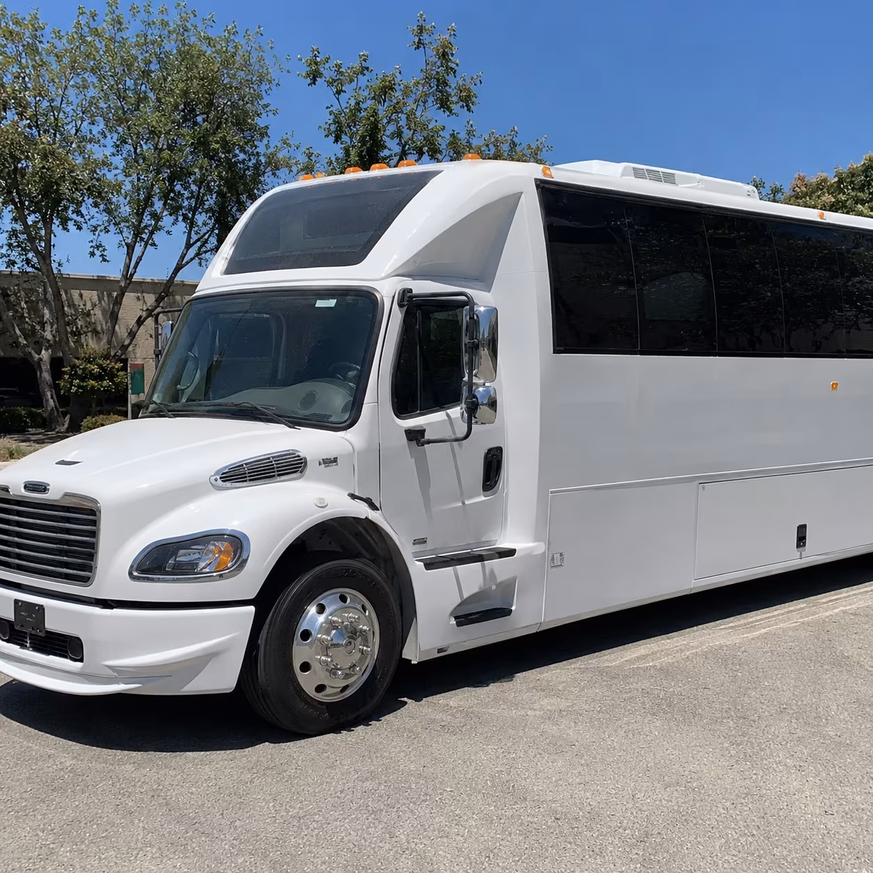 25 passenger minibus