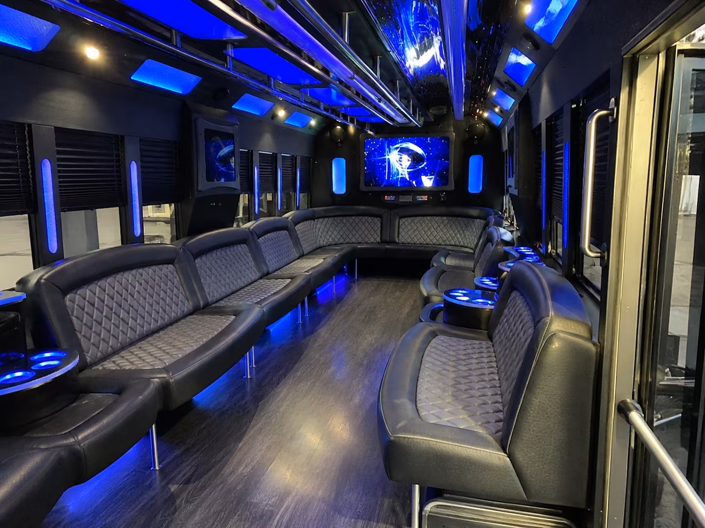 abilene 28 passenger party bus interior