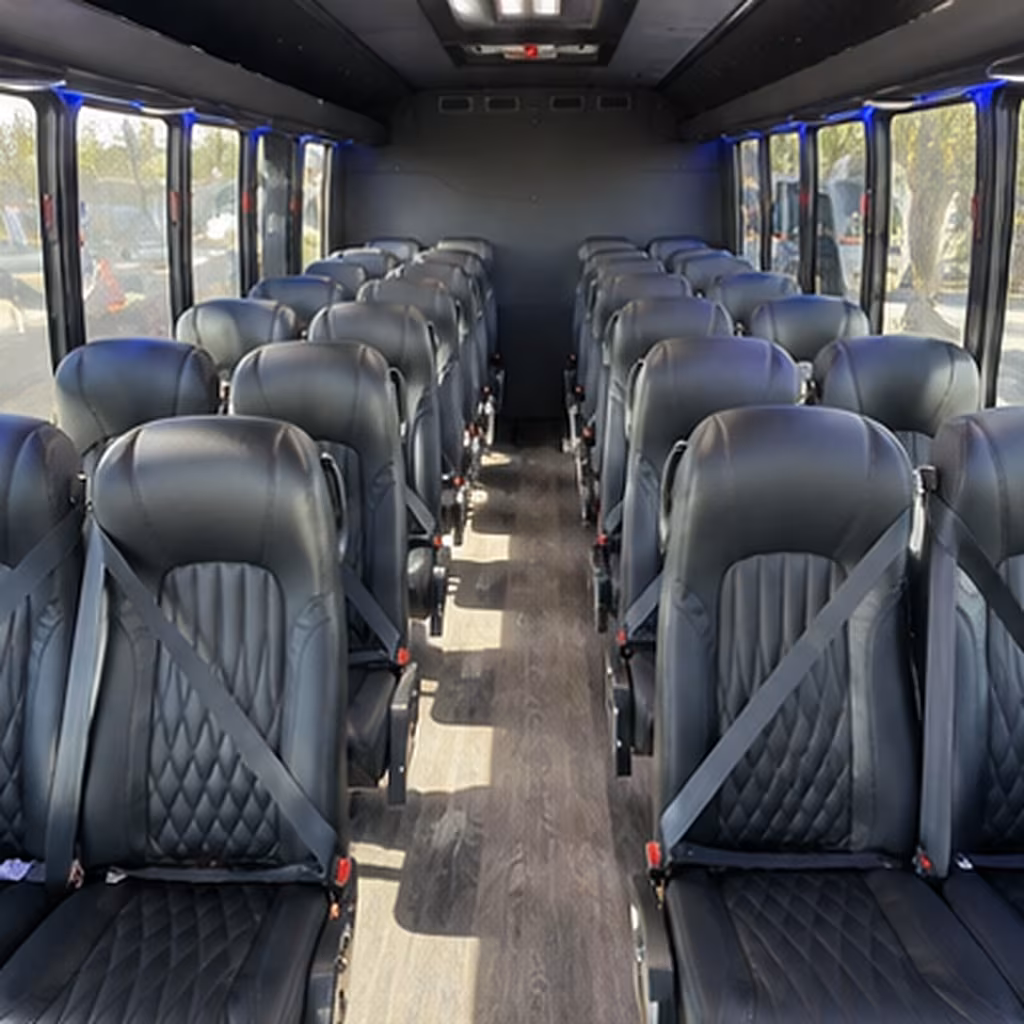 find the perfect transportation for your next airport transfer 5