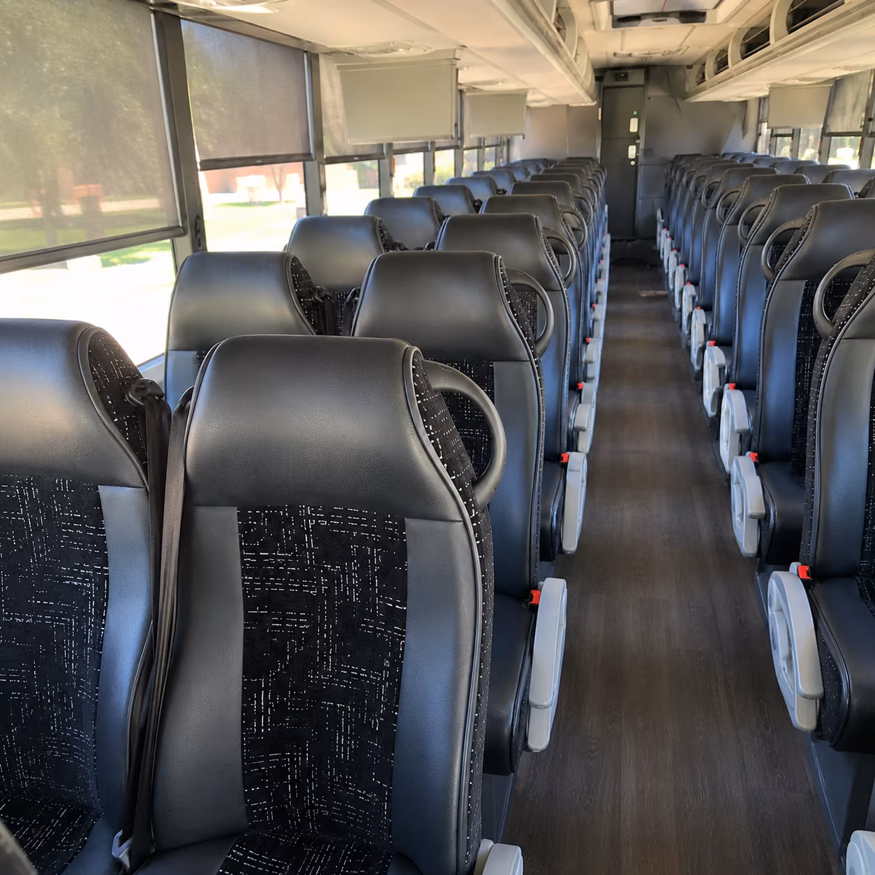 find the perfect transportation for your next corporate event 1
